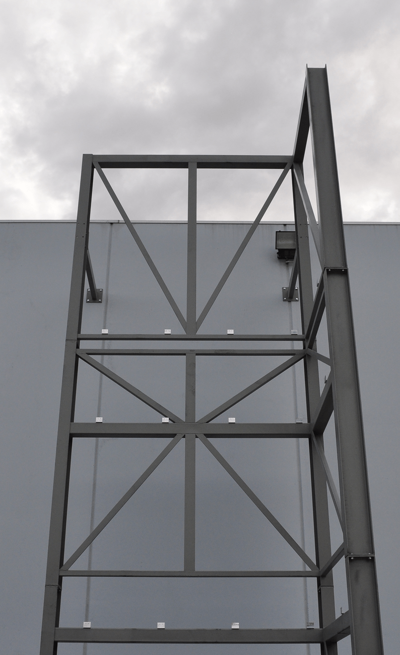 facade-testing-rig-1300x2129